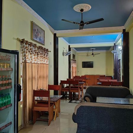 Hotel Daisy Park Siddharthanagar Ngoại thất bức ảnh